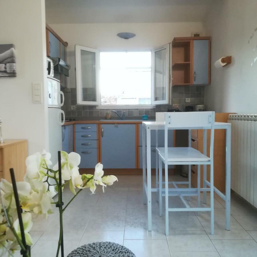 Appartements Dans Villa Privee Avec Piscine, Jardin, Parking Clos, Wifi, Climatisation Мерёй Экстерьер фото