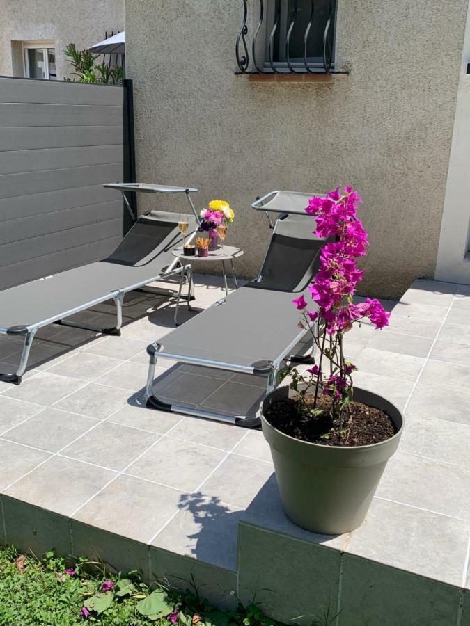 Appartements Dans Villa Privee Avec Piscine, Jardin, Parking Clos, Wifi, Climatisation Мерёй Экстерьер фото